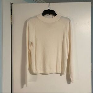 Studio Works Ivory/White Mock Neck Sweater Women’s Sz PM Classic Cottage Core